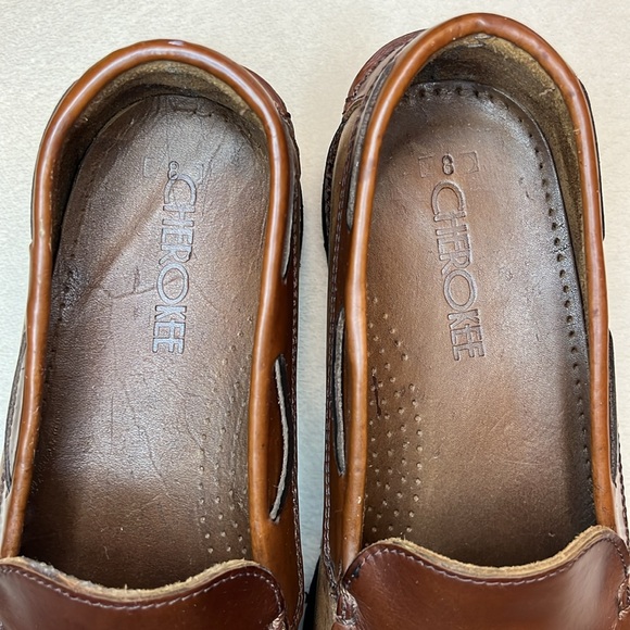 Cherokee Men’s Leather Loafers Slip on Shoes with Tassel Thick Tread Sole Size 8 - Picture 3 of 9